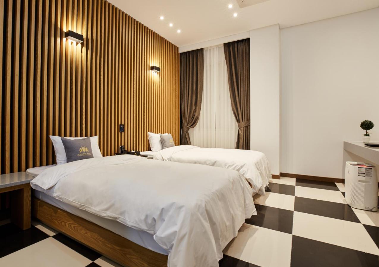 Noble Stay Hotel Gwangju Metropolitan City Exteriör bild