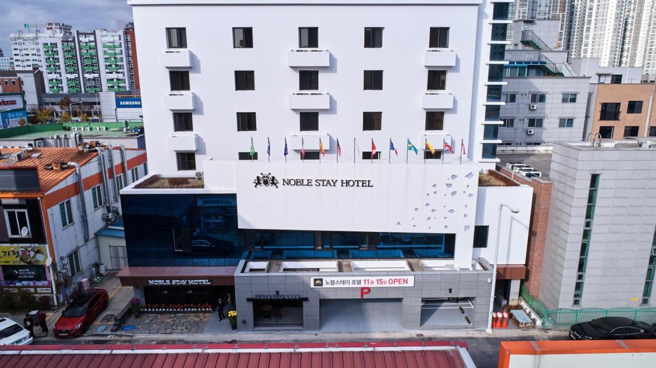 Noble Stay Hotel Gwangju Metropolitan City Exteriör bild