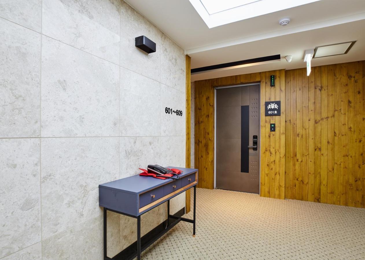 Noble Stay Hotel Gwangju Metropolitan City Exteriör bild