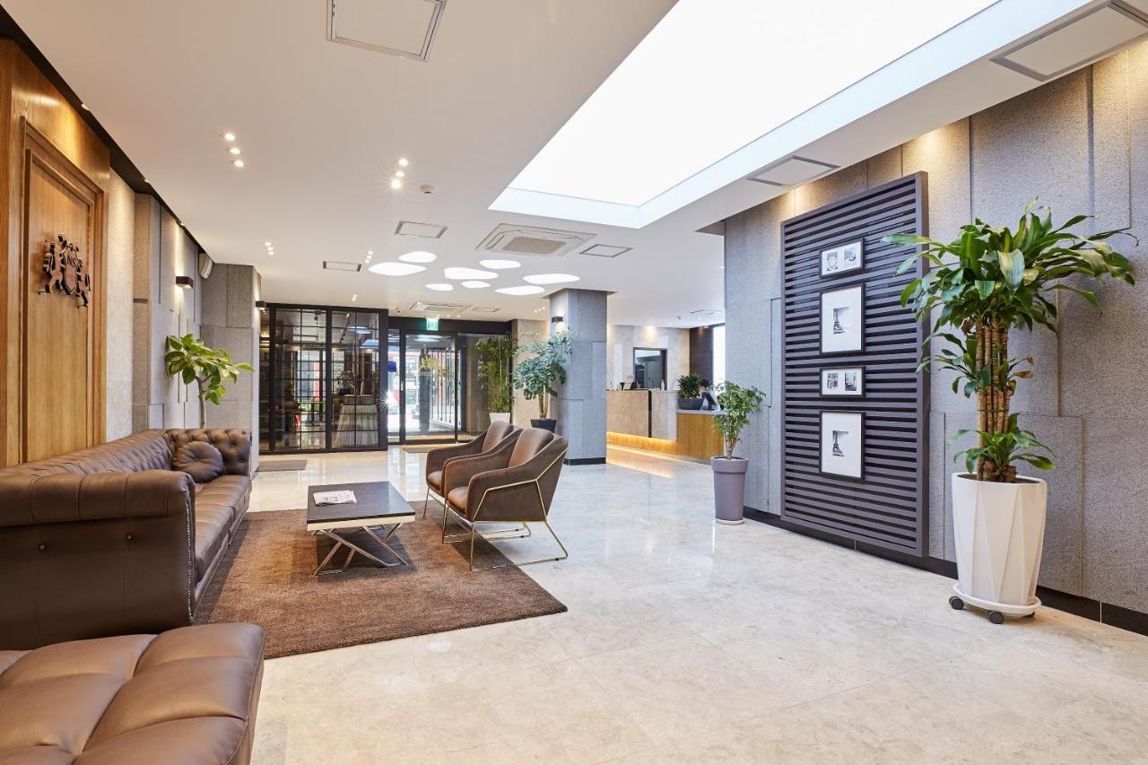 Noble Stay Hotel Gwangju Metropolitan City Exteriör bild